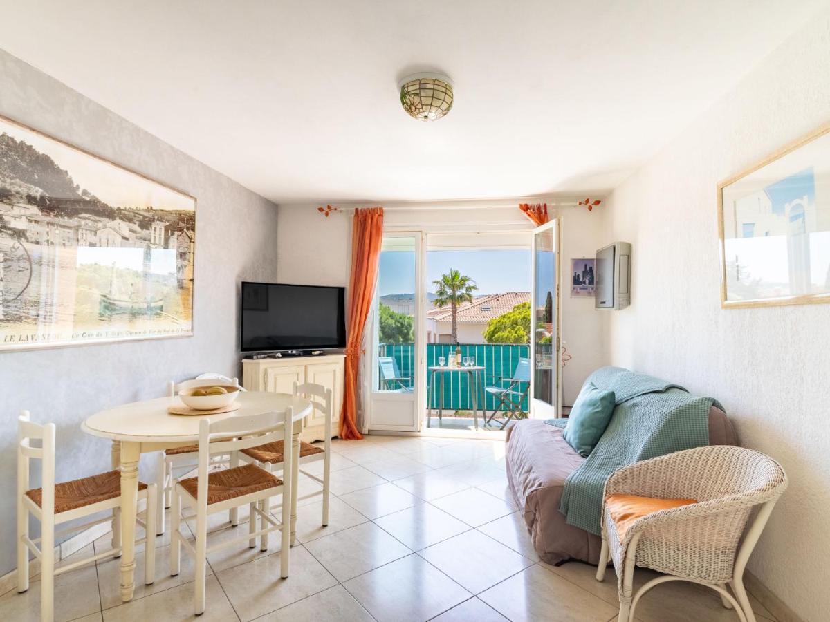 Apartment Les Ilaires Le Lavandou Extérieur photo