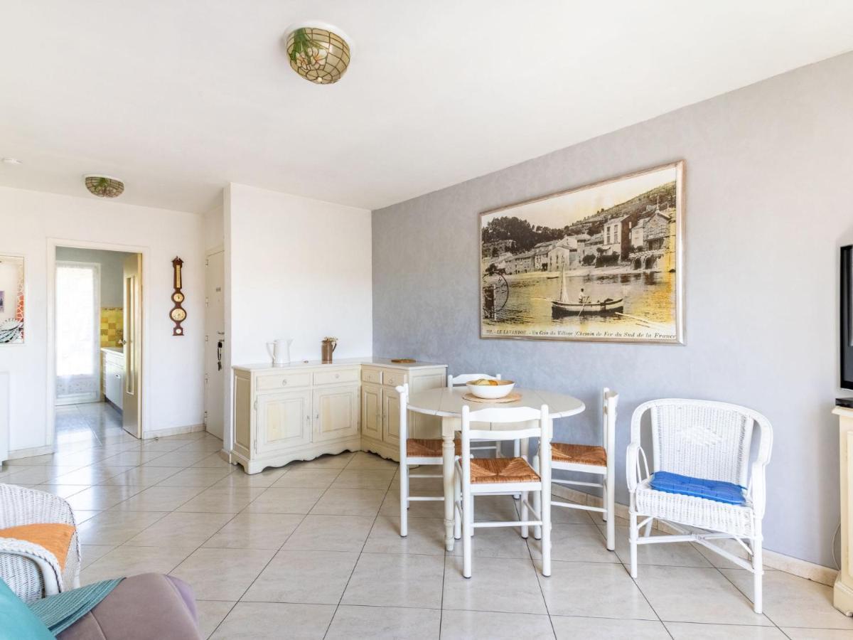 Apartment Les Ilaires Le Lavandou Extérieur photo