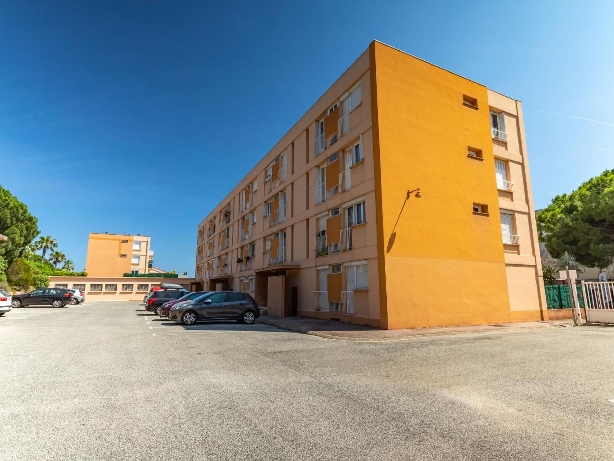 Apartment Les Ilaires Le Lavandou Extérieur photo